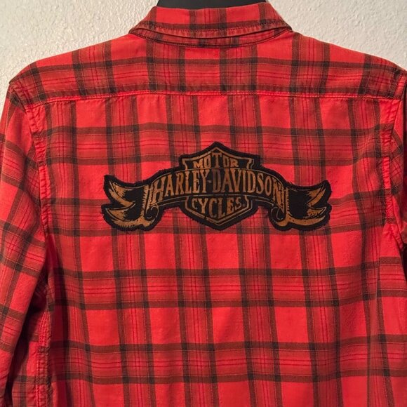 Harley-Davidson Women  Red Plaid Button-Up Shirt M women shirt - Picture 11 of 12
